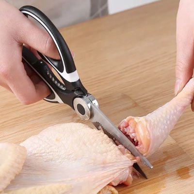Ciseaux de cuisine coupe patte de poulet aisément