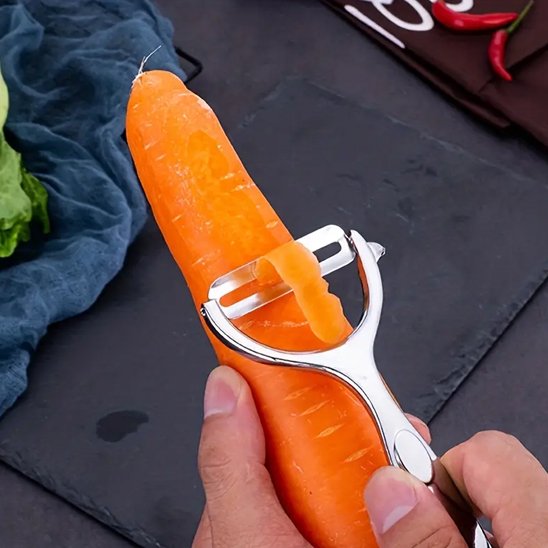 econome cuisine épluche très bien la pelure carotte